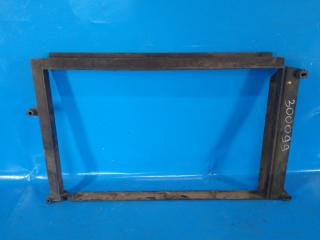 Рамка радиатора VOLVO XC90 02–16 2008 Б/У Рамка радиатора VOLVO XC90 02–16 2008