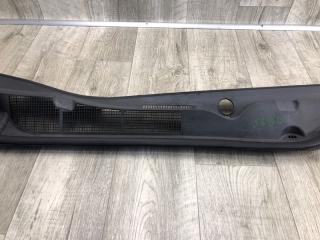 Пластик под лобовое стекло / Жабо VENZA 09-16 2009 3.5 2GR-FE