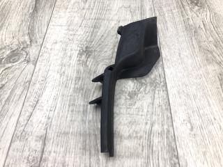 Пластик под лобовое стекло / Жабо левый VENZA 09-16 2009 3.5 2GR-FE