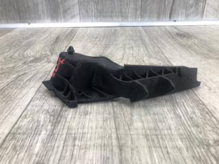 Пластик под лобовое стекло / Жабо правый VENZA 09-16 2009 3.5 2GR-FE