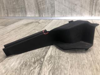 Пластик под лобовое стекло / Жабо левый VENZA 09-16 2009 3.5 2GR-FE