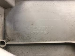 Накладка двери багажника VENZA 09-16 2009 3.5 2GR-FE