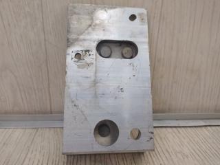 Кронштейн усилителя заднего бампера правый NISSAN PATHFINDER R52 12-21 R52 3.5 VQ35DE