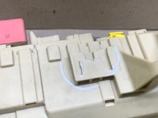 Блок предохранителей салон TOYOTA CAMRY 40 06-11 3.5 2GR-FE