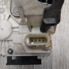 Замок двери задний левый DURANGO 11- (WD)