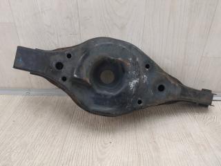 Рычаг задней подвески поперечный нижний левый NISSAN PATHFINDER R52 12-21 R52 3.5 VQ35DE