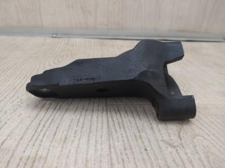 Кронштейн правый VENZA 09-16 2009 3.5 2GR-FE