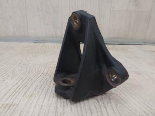 Кронштейн передний VENZA 09-16 2009 3.5 2GR-FE