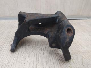 Кронштейн задний TOYOTA VENZA 09-16 3.5 2GR-FE