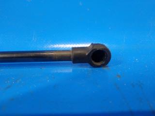 Амортизатор капота левый LEXUS IS250/350 05-13 GSE20L 2.5 4GR-FSE