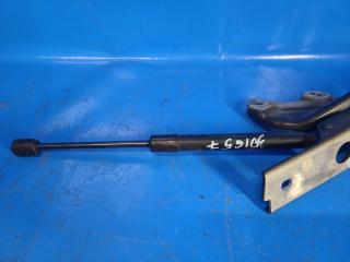 Амортизатор капота левый AUDI A6 (C7) 11-18 2011