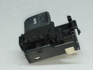 Кнопка стеклоподъемника задняя левая TOYOTA SIENNA 11-16 3.5 2GR-FE