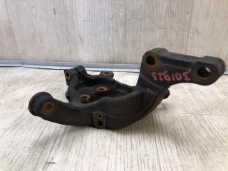 Кулак поворотный передний правый NISSAN NV200 USA 13- 2.0 MR20DE