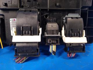 Блок предохранителей салон MUSTANG 15- 2019 S550 2.3 C23HD0D