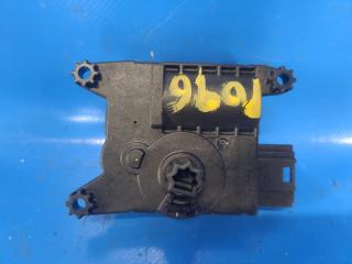 Моторчик заслонки печки MUSTANG 15- 2019 S550 2.3 C23HD0D