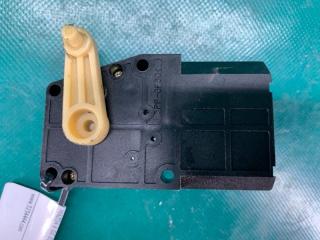Моторчик заслонки печки MAZDA 6 GG 02-07 2.3
