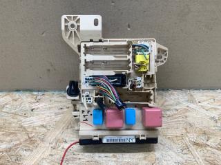 Блок предохранителей салон TOYOTA CAMRY 40 06-11 2.4 2AZ-FXE