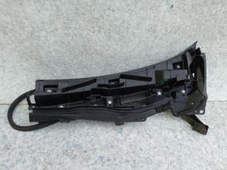 Пластик под лобовое стекло / Жабо правый 6 GJ 12- 2014 2.5 PY-VPS