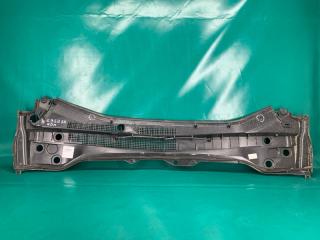 Пластик под лобовое стекло / Жабо RDX 12-19 2017