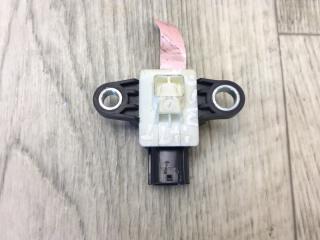 Датчик удара передний правый ALTIMA L33 12-18