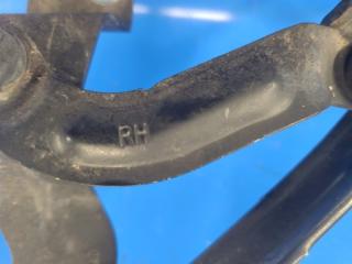 Петля крышки багажника правая CHRYSLER 200 10-14 2.4 ED3