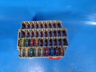 Блок предохранителей салон XC70 00–07 2006 2.5 B5254T2