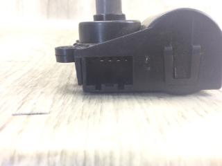 Моторчик заслонки печки SONATA YF 10-14 2013 YF 2.4 G4KK
