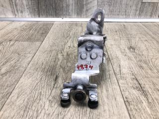 Ролик сдвижной двери средний правый NISSAN NV200 USA 13- 2.0 MR20DE