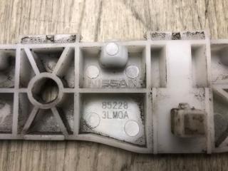 Кронштейн заднего бампера правый NV200 USA 13- 2013 2.0 MR20DE