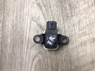 Запчасть датчик удара передний правый NISSAN NV200 USA 13- 2013