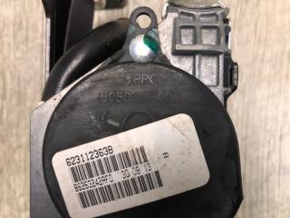 Ремень безопасности передний правый NV200 USA 13- 2013 2.0 MR20DE