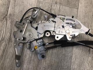 Замок двери боковой задний правый NV200 USA 13- 2013 2.0 MR20DE