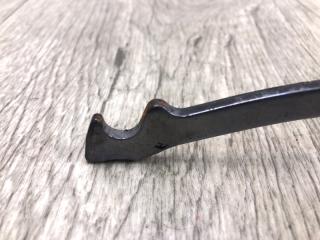 Ограничитель двери задний левый NV200 USA 13- 2013 2.0 MR20DE