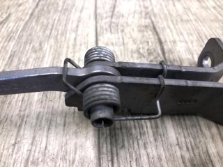 Ограничитель двери задний левый NV200 USA 13- 2013 2.0 MR20DE