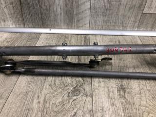 Трапеция стеклоочистителей MDX (YD2) 06-13 2007 YD2 3.7 J37A1