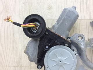 Стеклоподъемник задний правый VENZA 09-16 2009 3.5 2GR-FE