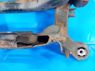 Балка задней подвески 200 10-14 2013 3.6 ERB