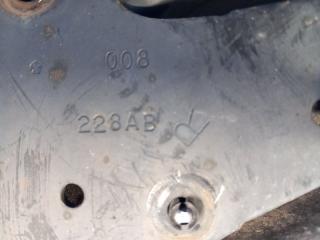 Рычаг задней подвески продольный правый 200 10-14 2013 3.6 ERB