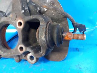 Кулак поворотный передний правый 200 10-14 2012 2.4 ED3