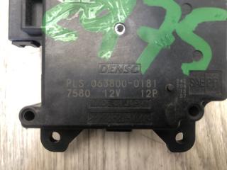 Моторчик заслонки печки PRIUS - 30 09-17 2013 ZVW30 1.8 2ZRFXE