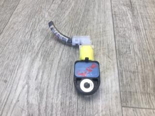 Датчик удара передний левый PRIUS - 30 09-17 2013 ZVW30 1.8 2ZRFXE