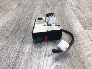 Кнопка аварийной сигнализации PRIUS - 30 09-17 2013 ZVW30 1.8 2ZRFXE