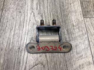 Петля крышки багажника PRIUS - 30 09-17 2013 ZVW30 1.8 2ZRFXE