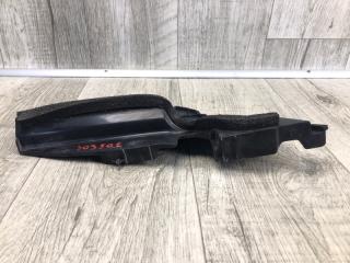 Дефлектор радиатора правый TOYOTA PRIUS - 30 09-17 ZVW30 1.8 2ZRFXE