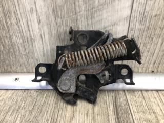 Замок капота TOYOTA PRIUS - 30 09-17 2013