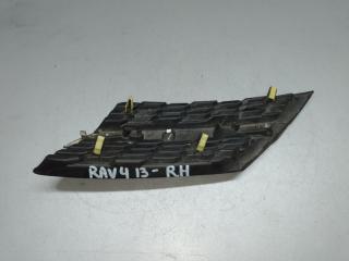 Решетка переднего бампера правая RAV4 13-19