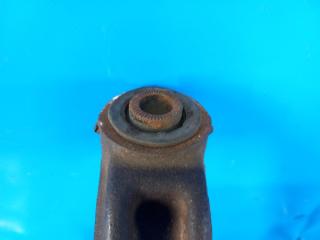 Цапфа задняя левая CAMRY 40 06-11 2007 3.5 2GR-FE