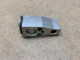 Клапан кондиционера SUZUKI KIZASHI 09-14 J24B