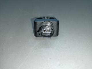 Датчик удара передний правый MATRIX 02-08 2002 ZZE132 1.8L 1ZZ-FE