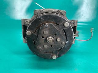 Компрессор кондиционера OUTLANDER XL 05-13